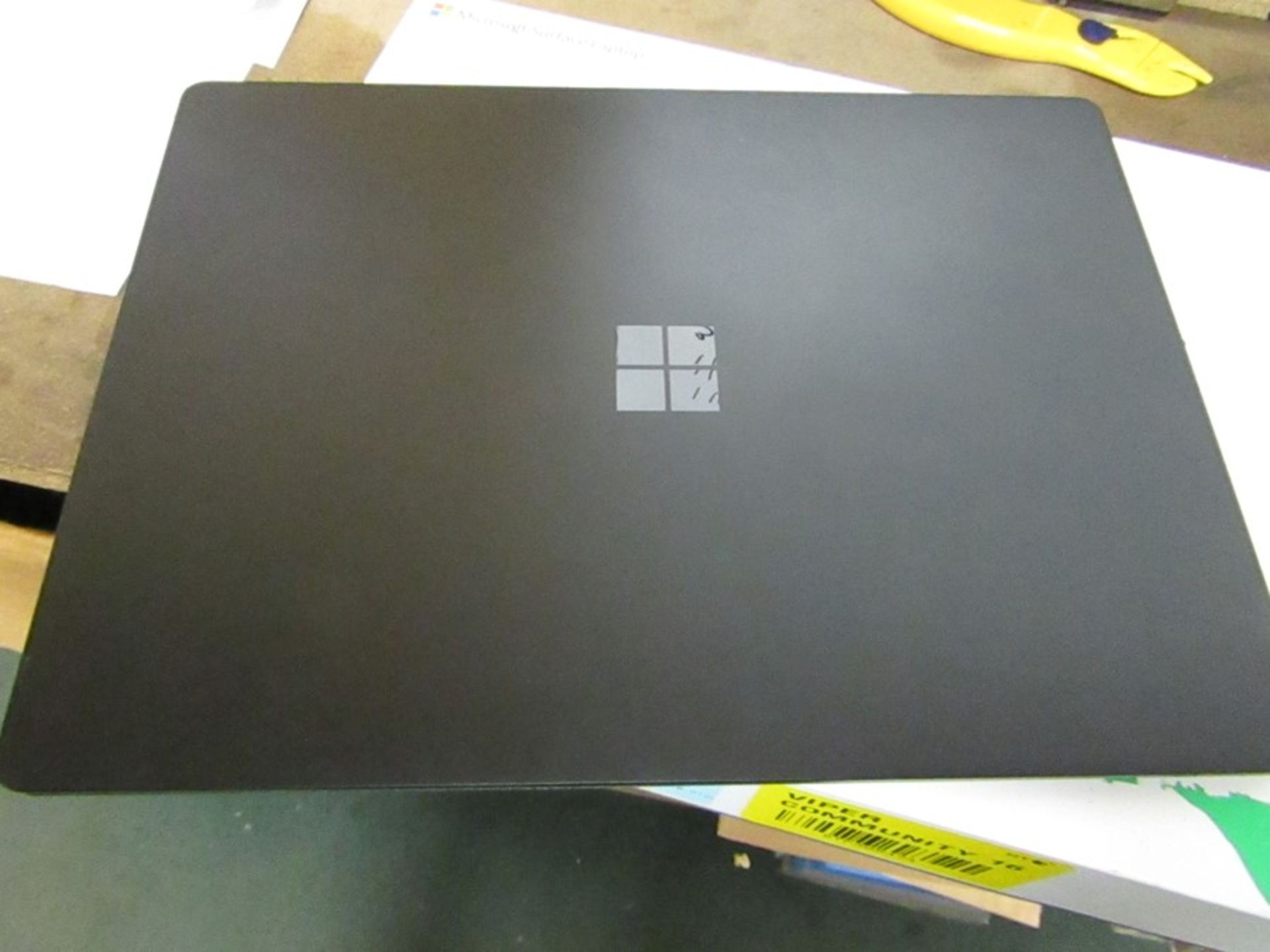 Microsoft Surface Pro 2 Laptop model 1769, 8th Generation i7 processor, 256GB Go, 8GB Go RAM, - Image 3 of 14
