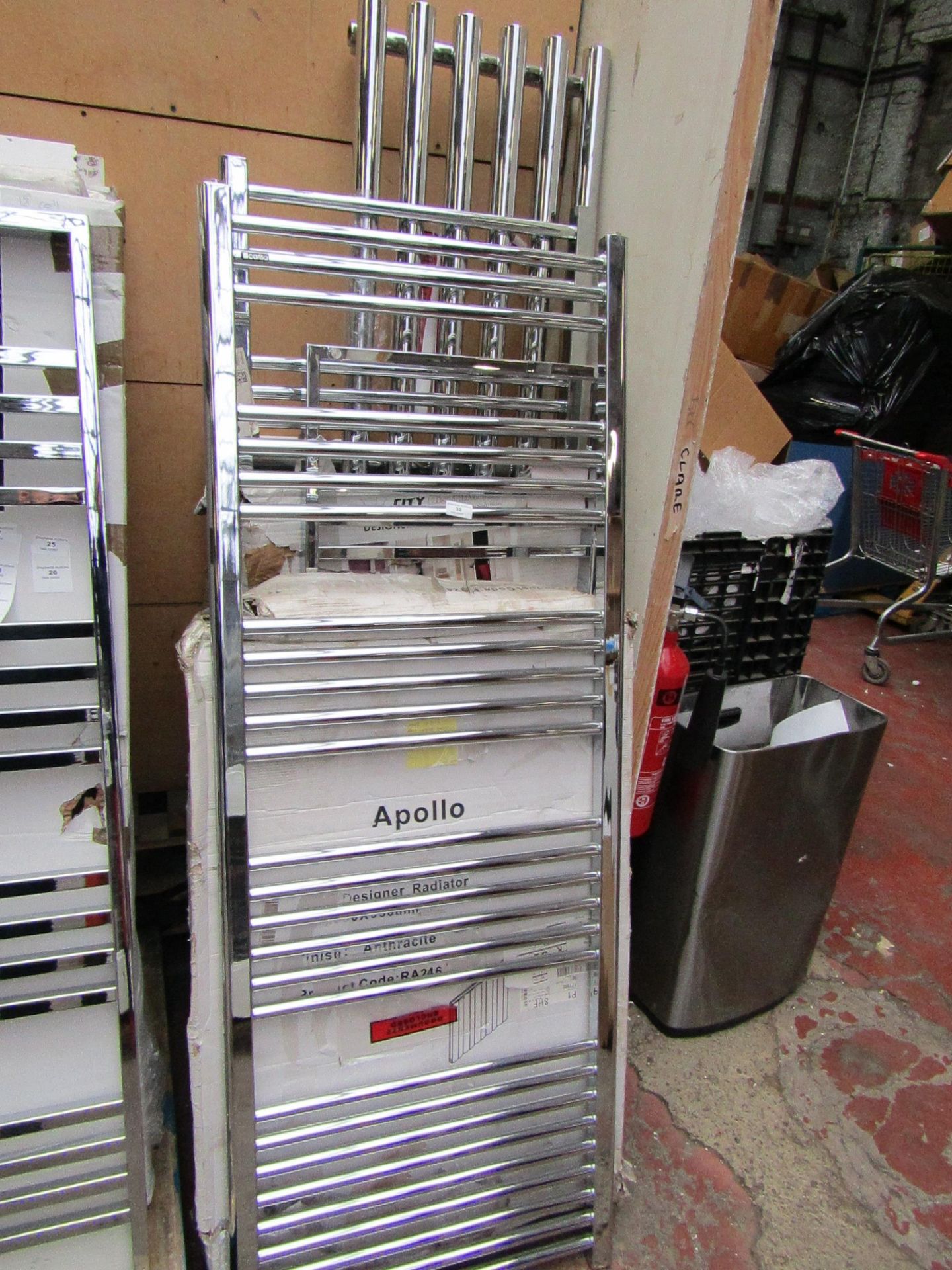 8x Faulty/Damaged/part missing radiators, some boxed and some not