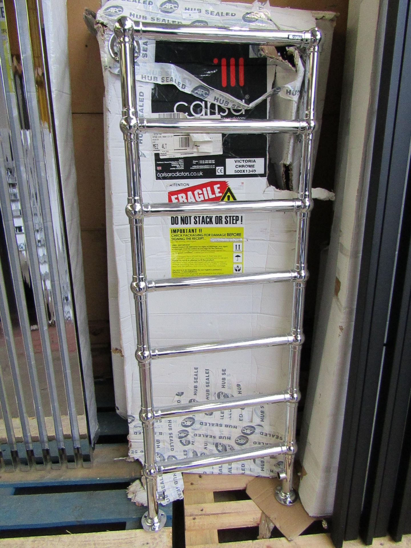 Carisa Victoria Chrome 500x1340 radiator, with box, RRP £590, please read lot 0.