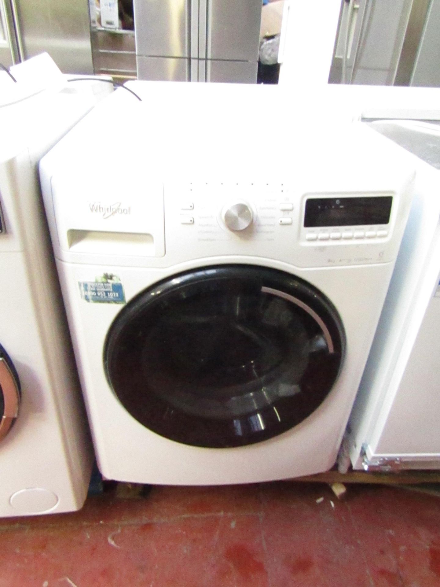 Whirlpool 6th Sense Colours washing machine, powers on and spins