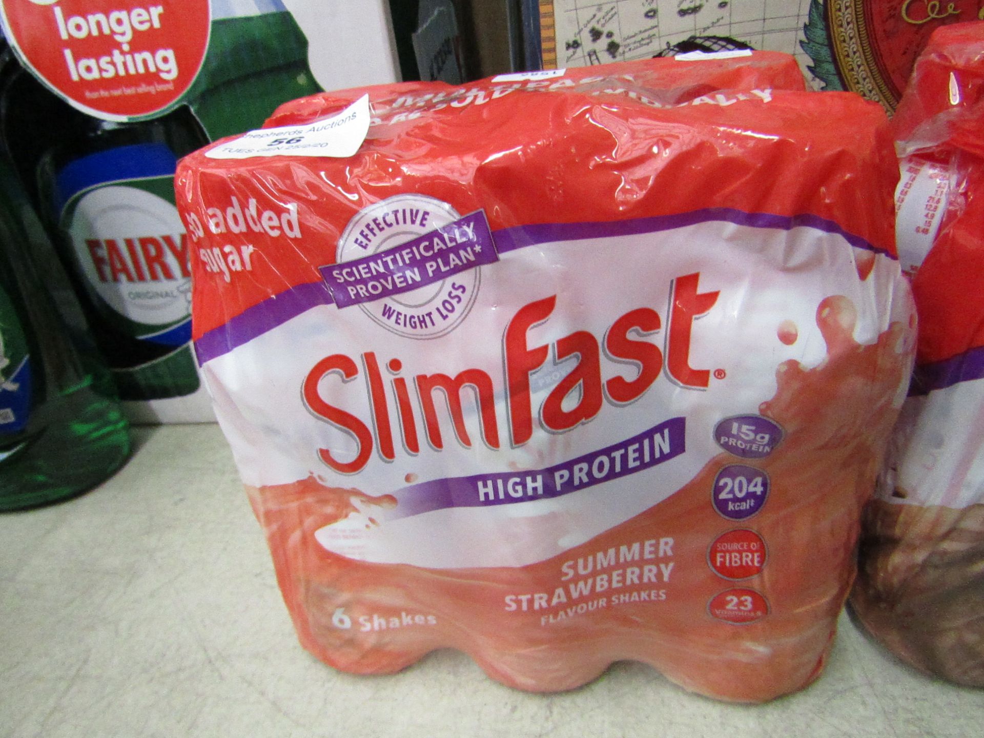 Slim Fast - High Protein - Summer Strawberry flavoured Shakes 6 Pack - BB 09/20