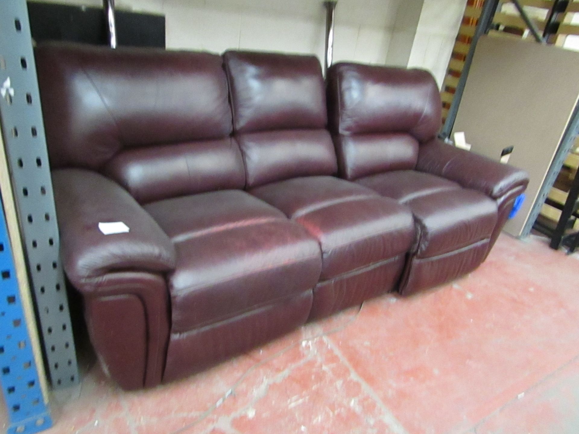 La-Z-Boy ox Blood 3 seater electric reclining sofa, no power supply to check the mechanism is