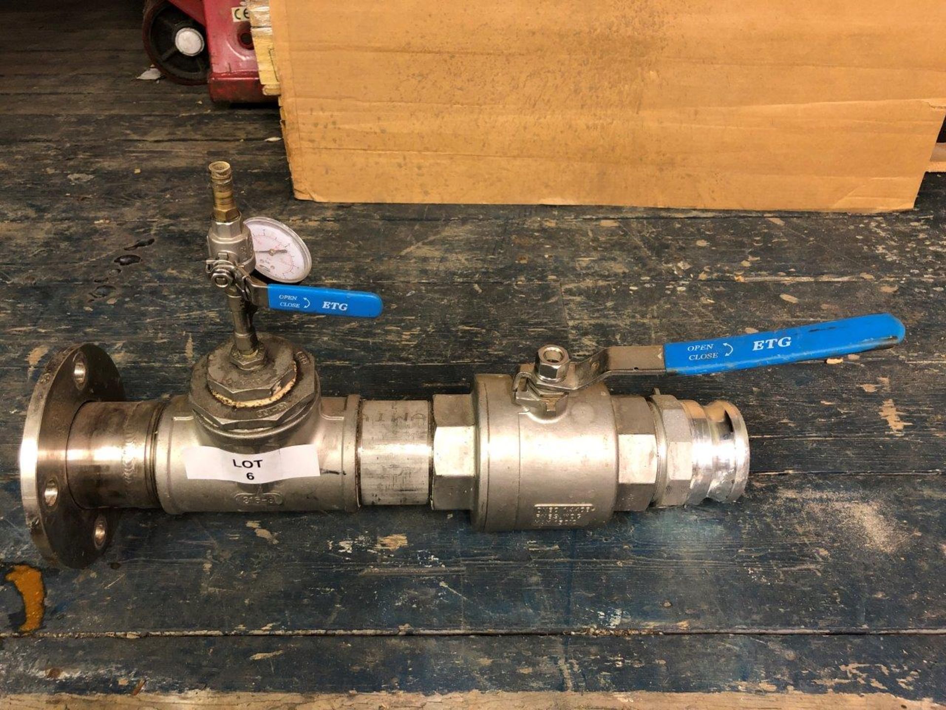 DN 80 3 inch ball valve on pipework with 316 3 inch teepiece Fitted with 10 bar pressure gauge and A