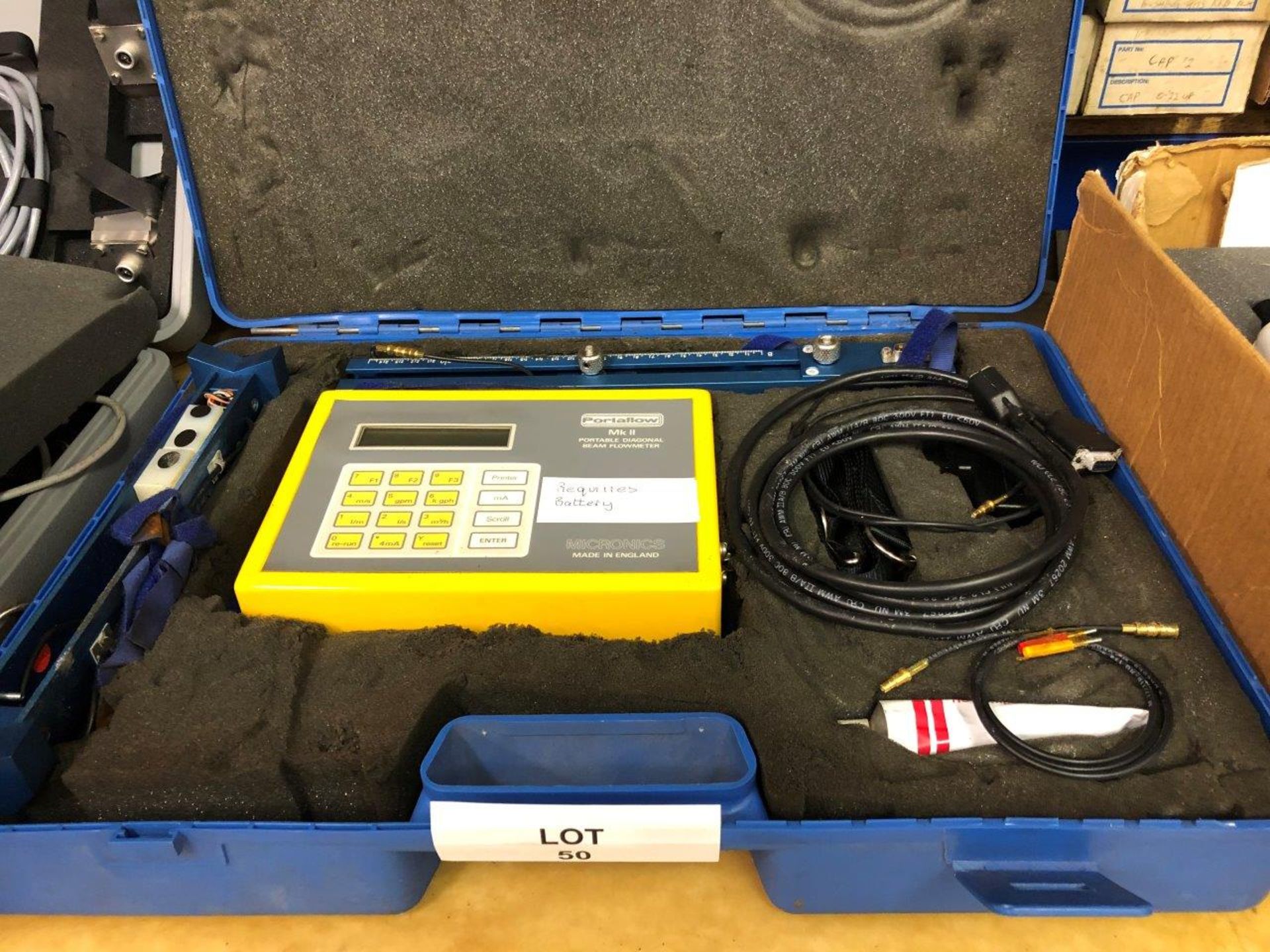 Portaflow Mk II Portable Diagonal Beam Flowmeter by Micronics Ltd with 2 sizes of transducer. " - Image 3 of 4