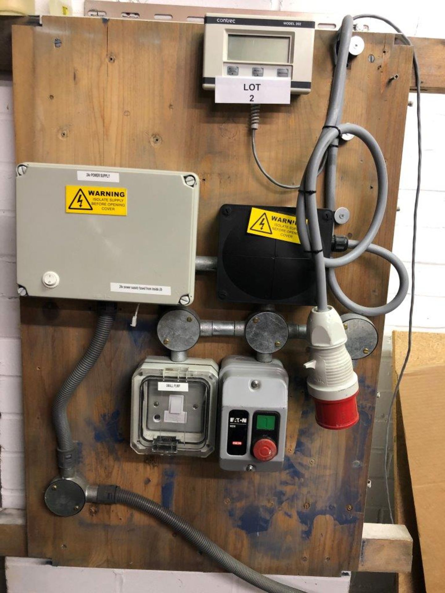 Water Meter Flow Calibration Rig Consisting of Contrec Model 202 Flow Meter Display/Totaliser, - Image 2 of 6