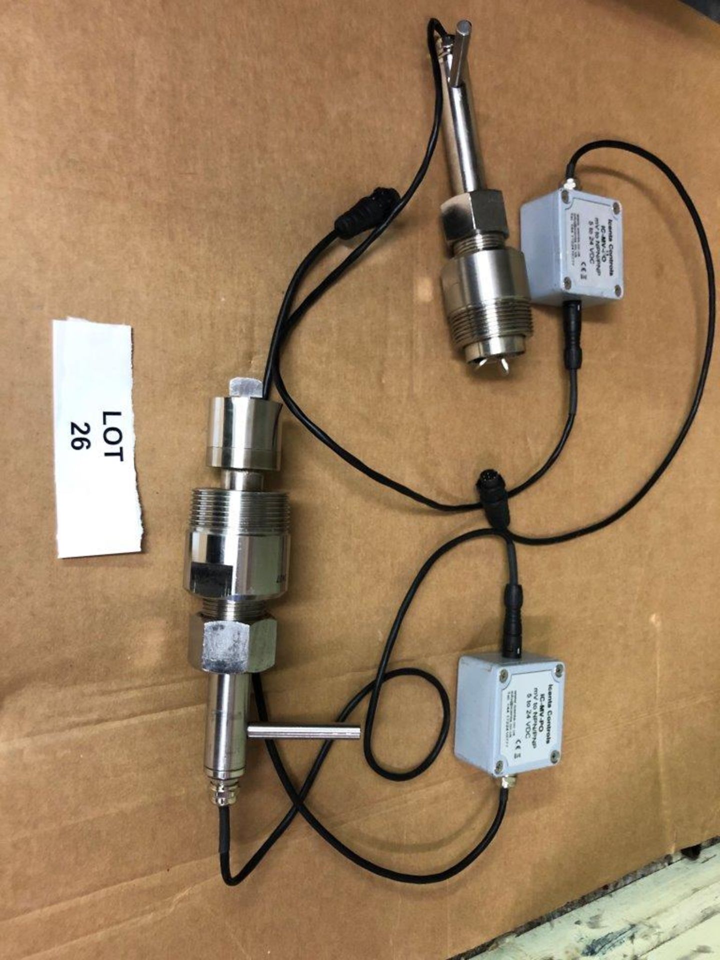 2 each Stainless Steel Paddle Wheel Flow Meters by Icenta Controls with IC-MV-PO mV to NPN/PNP 5-24V