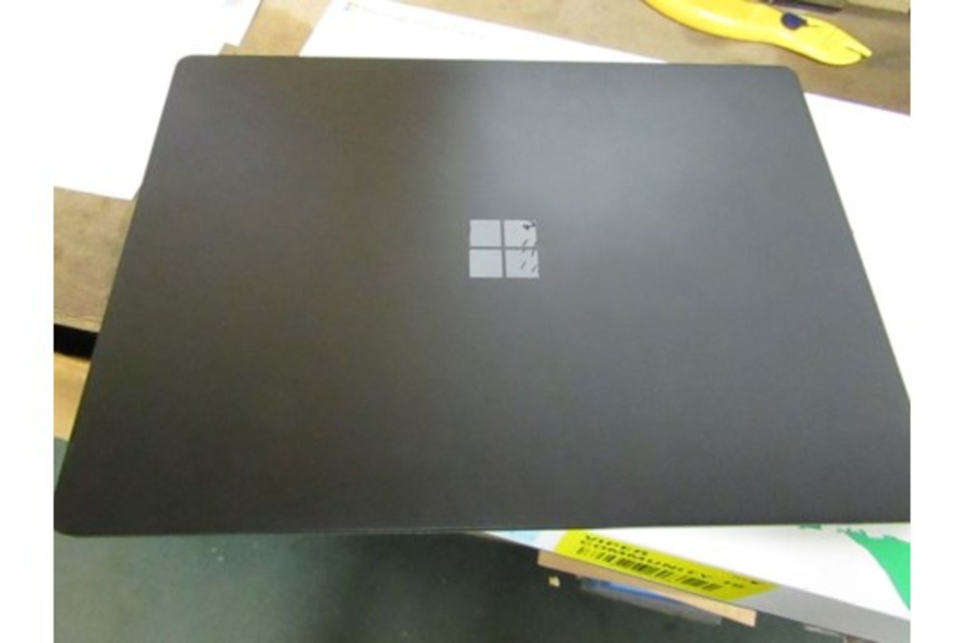 NO VAT ON THE HAMMER! Microsoft Surface Pro 2 Laptop model 1769, 8th Generation i7 processor, - Image 4 of 13