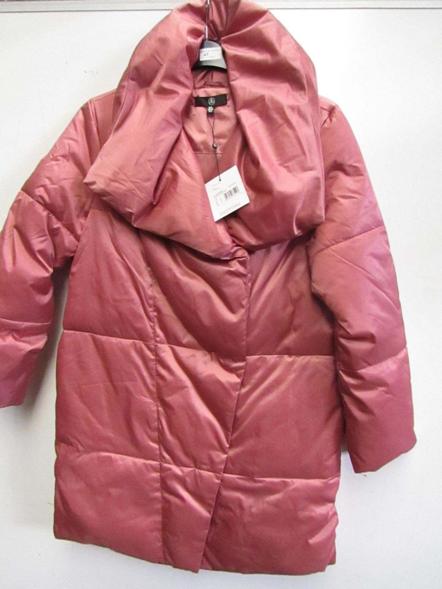 Misguided Waterfall Padded Jacket Pink size 8 new with tag