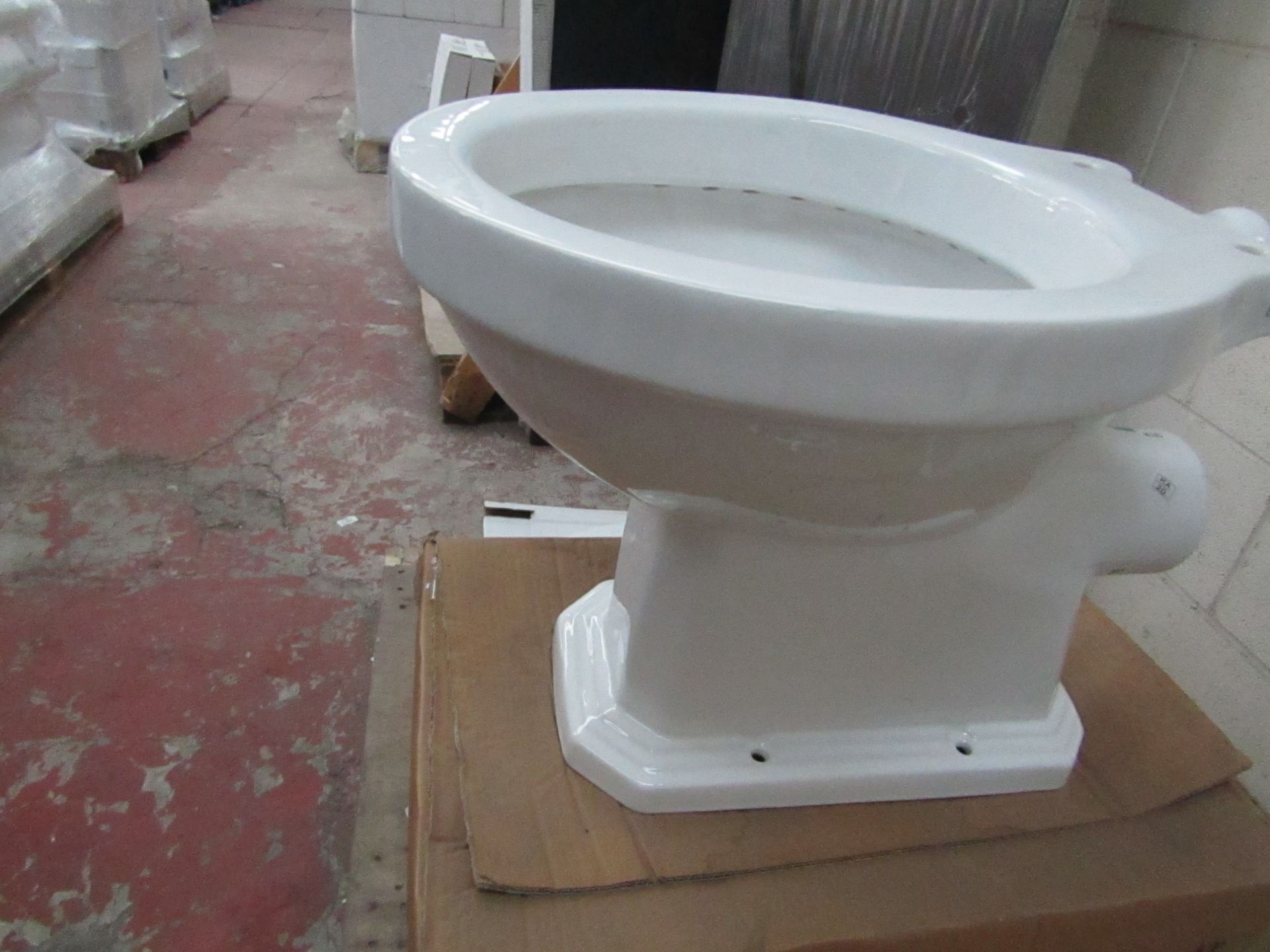 Lecico - Hamilton White Toilet - New and Boxed.