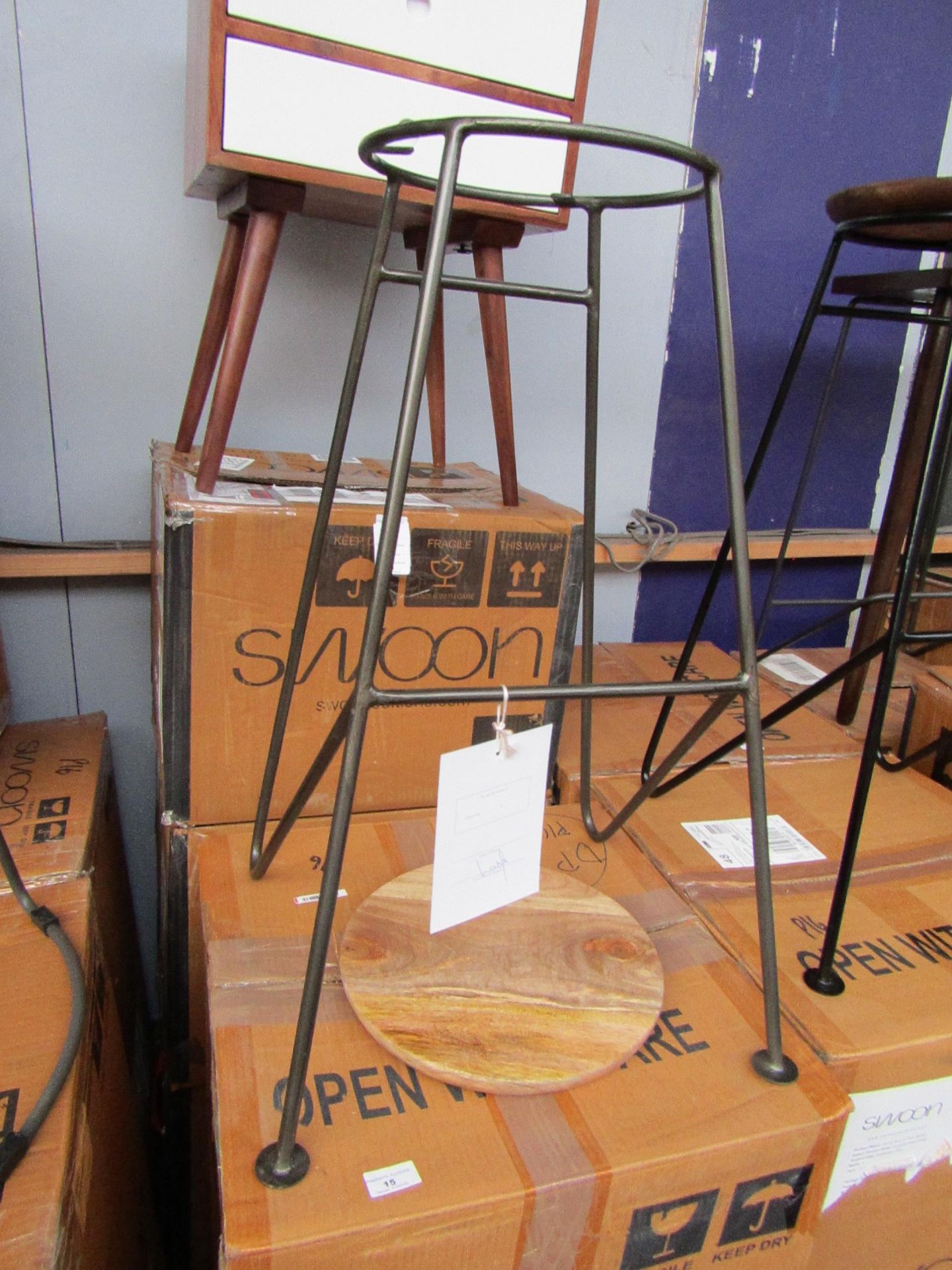 | 1x | SWOON BAR STOOL IN WOOD & BRONZE (SEAT REQUIRES FIXING TO BASE) | BOXED | SKU - | RRP £