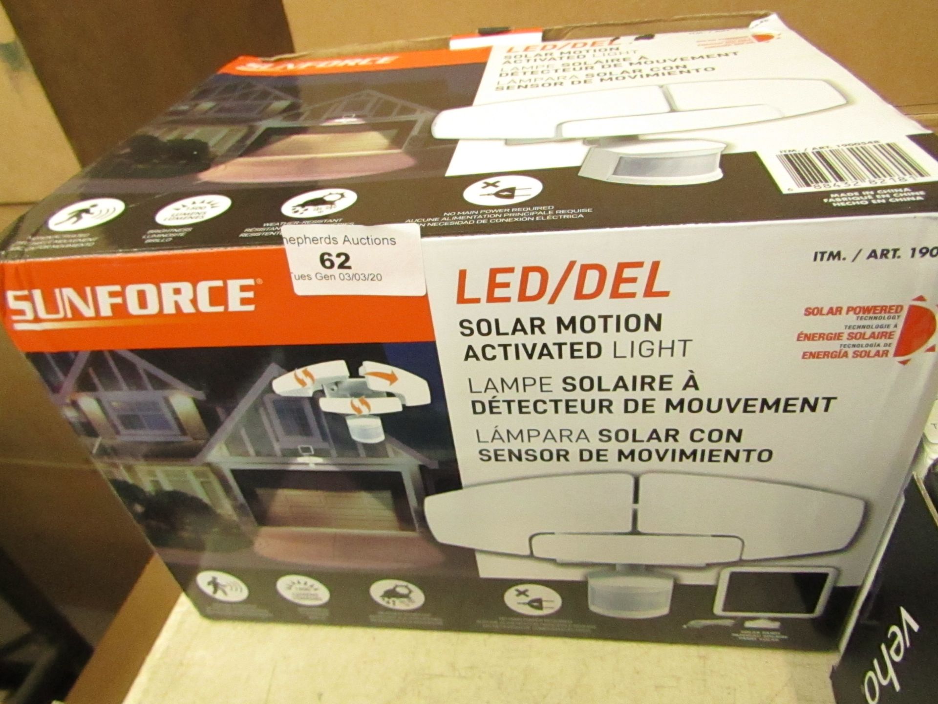 SunFORCE - LED Solar Motion Activated Light - Untested and Boxed.