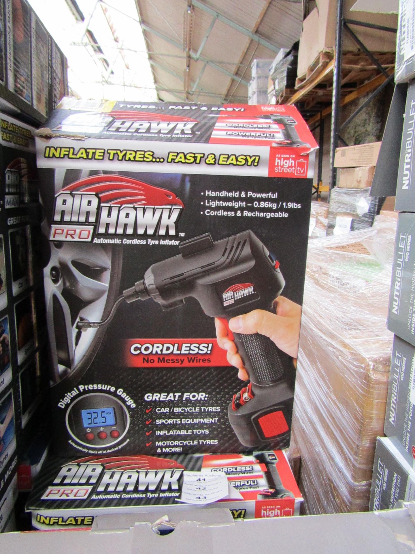 | 1x | AIR HAWK PRO CORDLESS COMPRESSOR | REFURBISHED AND BOXED | NO ONLINE RE-SALE | SKU