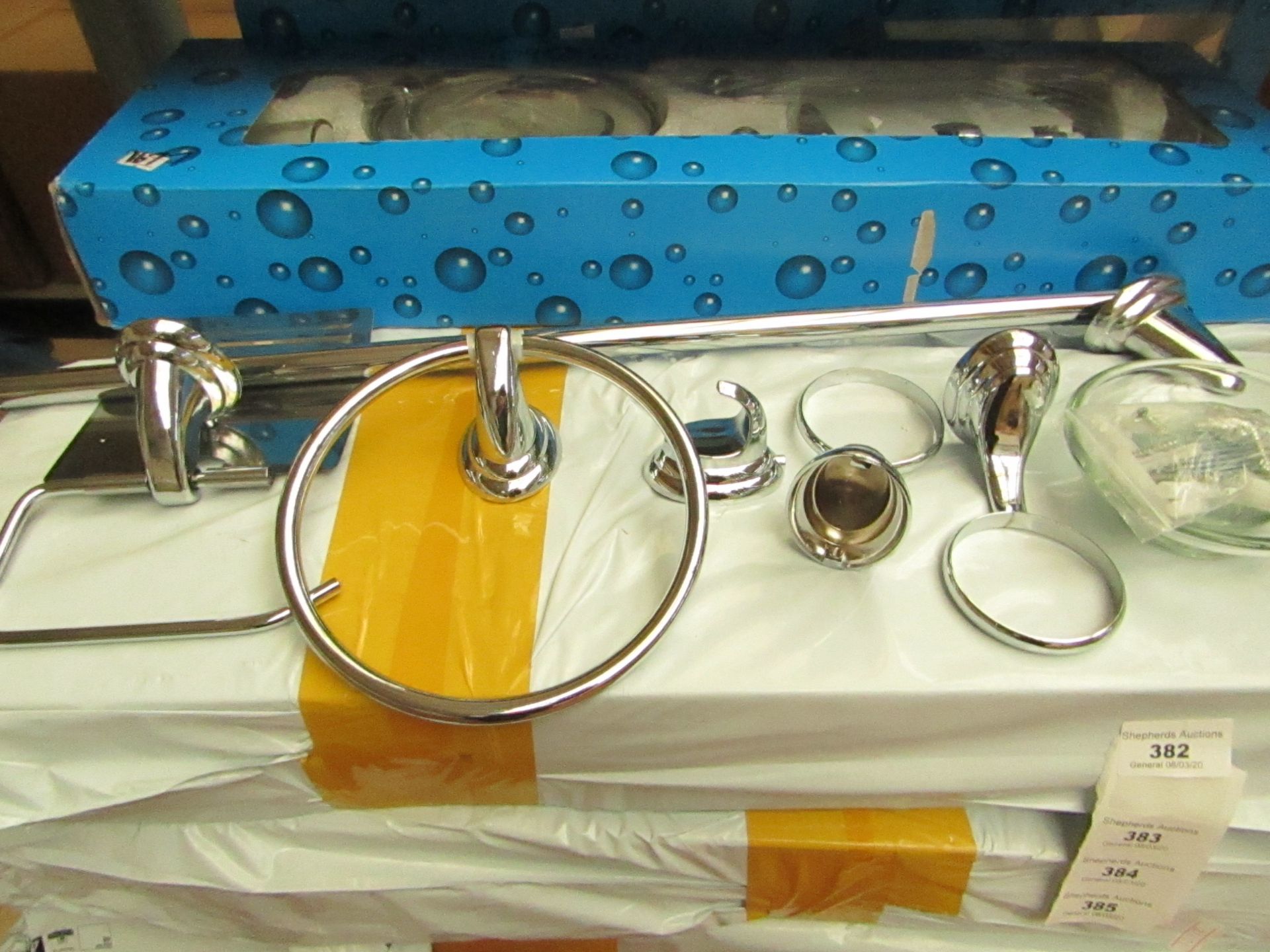 6 Piece Chrome & Glass Bathroom Accessories Set. Incl Toilet roll holder, towel rail, towel ring etc