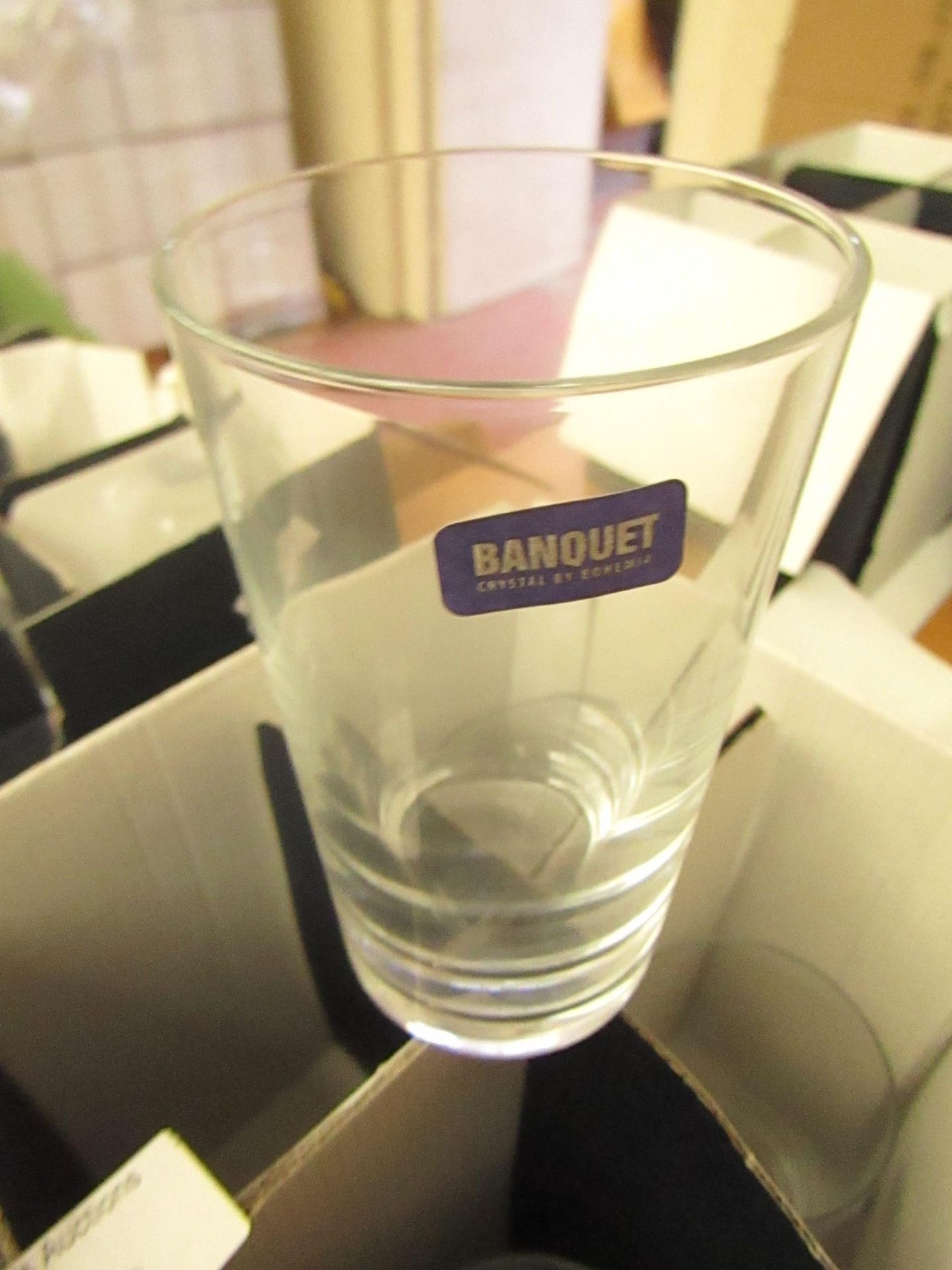 Banquet Crystal - 5 PCS Glass Cup Set - Unchecked and Boxed.