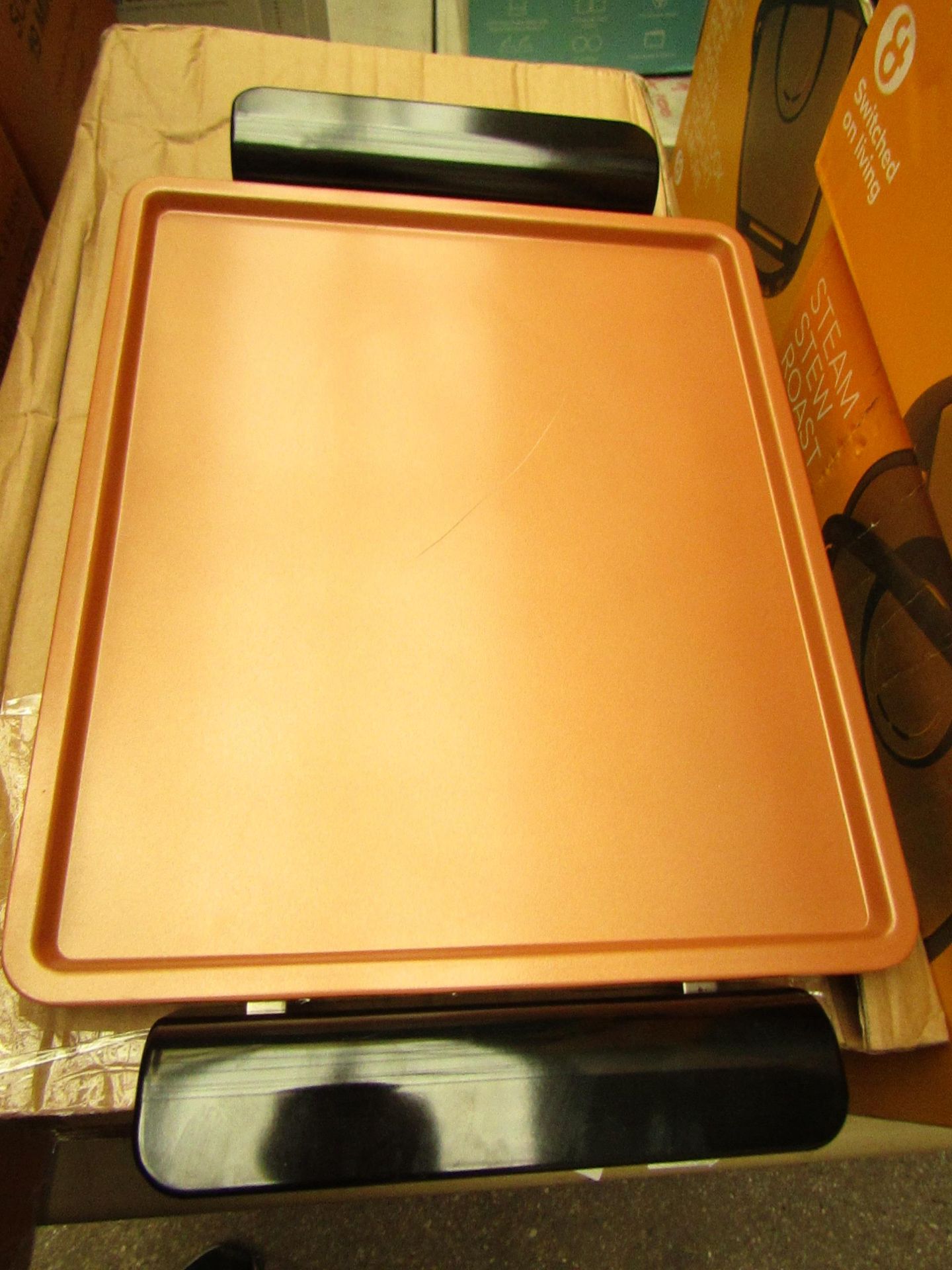 | 1X | STEEL GRIDDLE PLATE | UNCHECKED AND BOXED | NO ONLINE RE-SALE | SKU C080313019661 | RRP - |