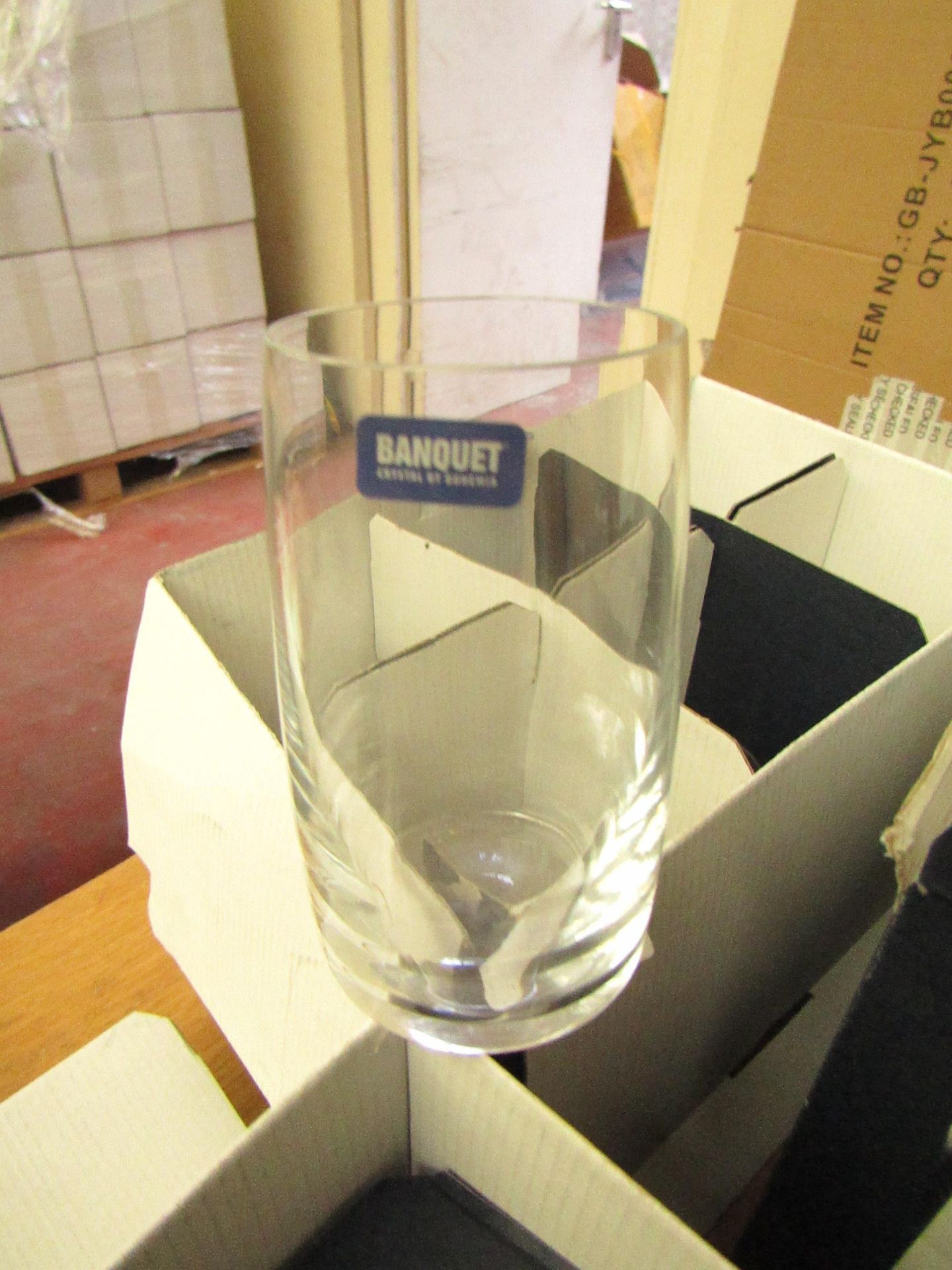 Banquet Crystal - 5 PCS Glass Cup Set - Boxed.