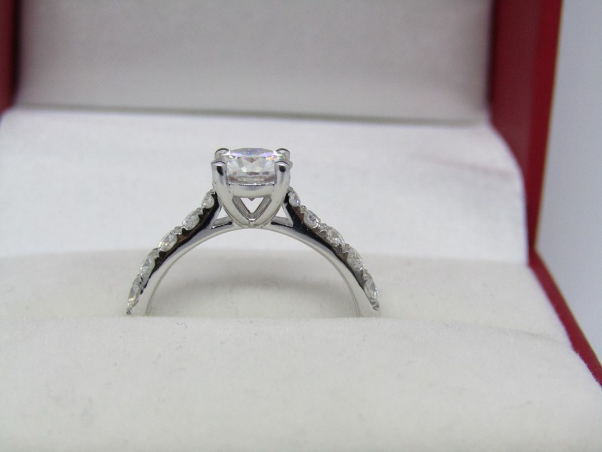 Stunning 1ct Moissanite Stone Engagement or Special Occasion Ring Set in 18ct White Gold RRP £1495 - Image 2 of 4