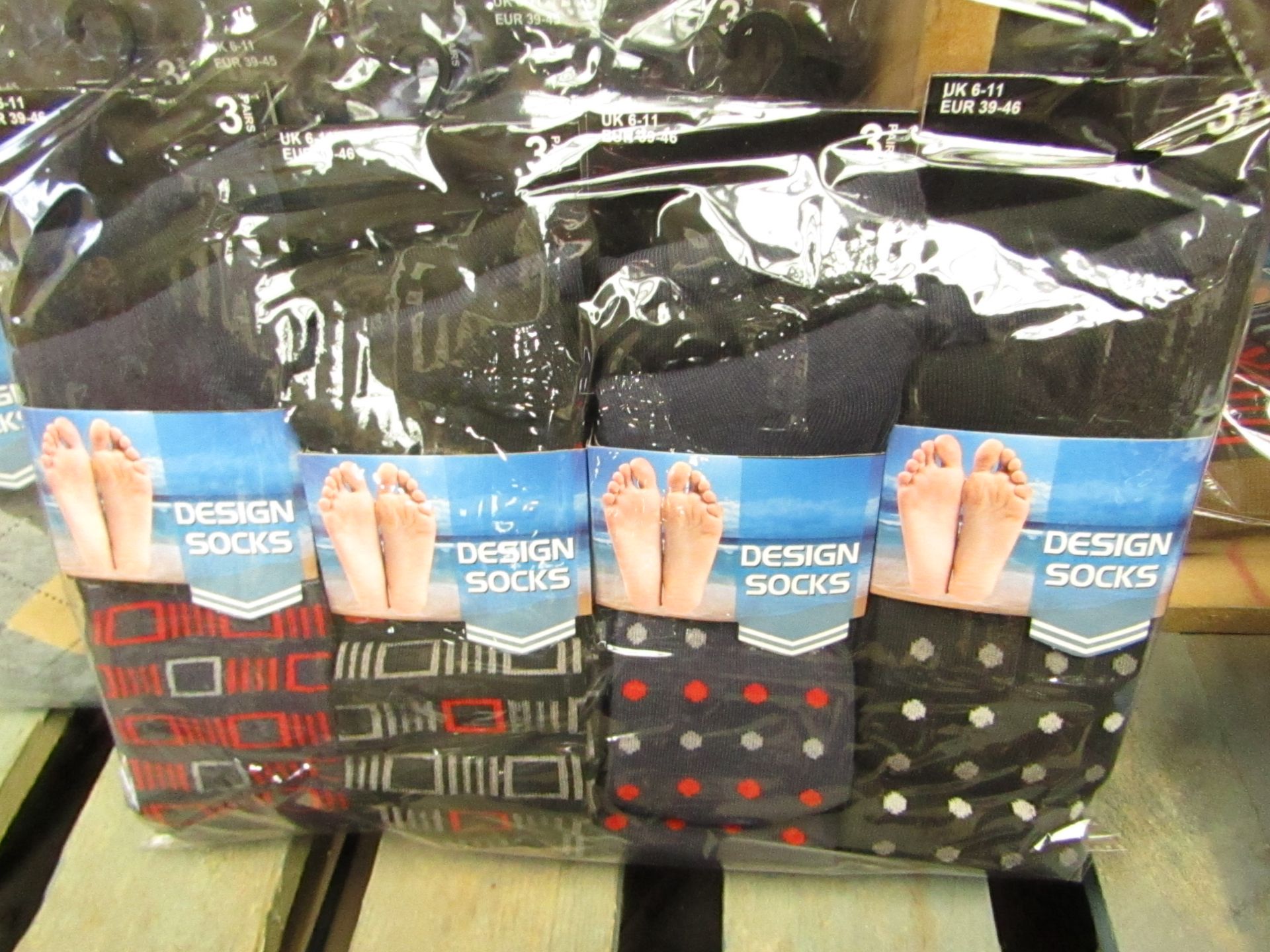 12 X Pairs of Mens Design Socks size 6-11 new in packaging (see image for design)