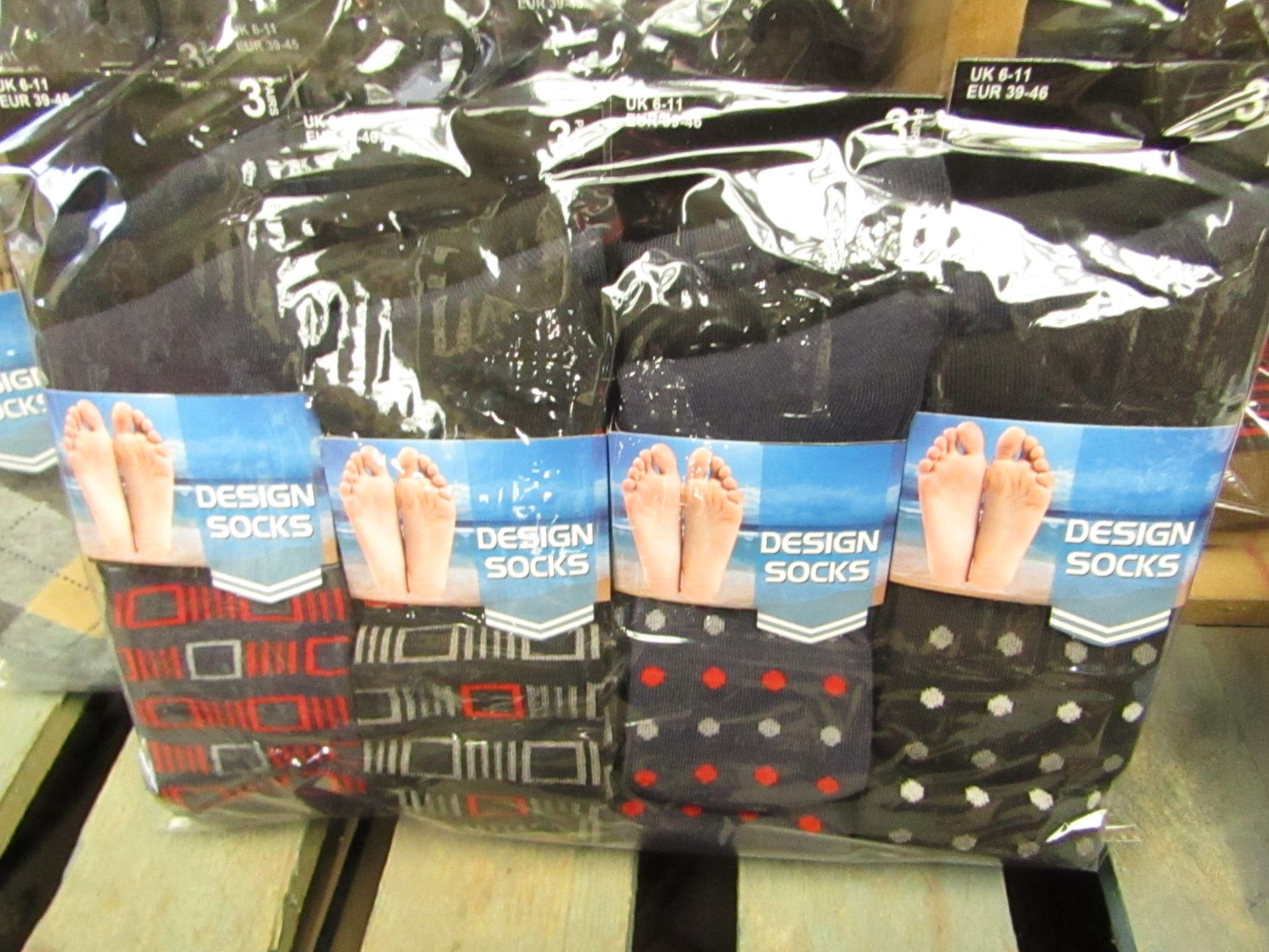 12 X Pairs of Mens Design Socks size 6-11 new in packaging (see image for design)