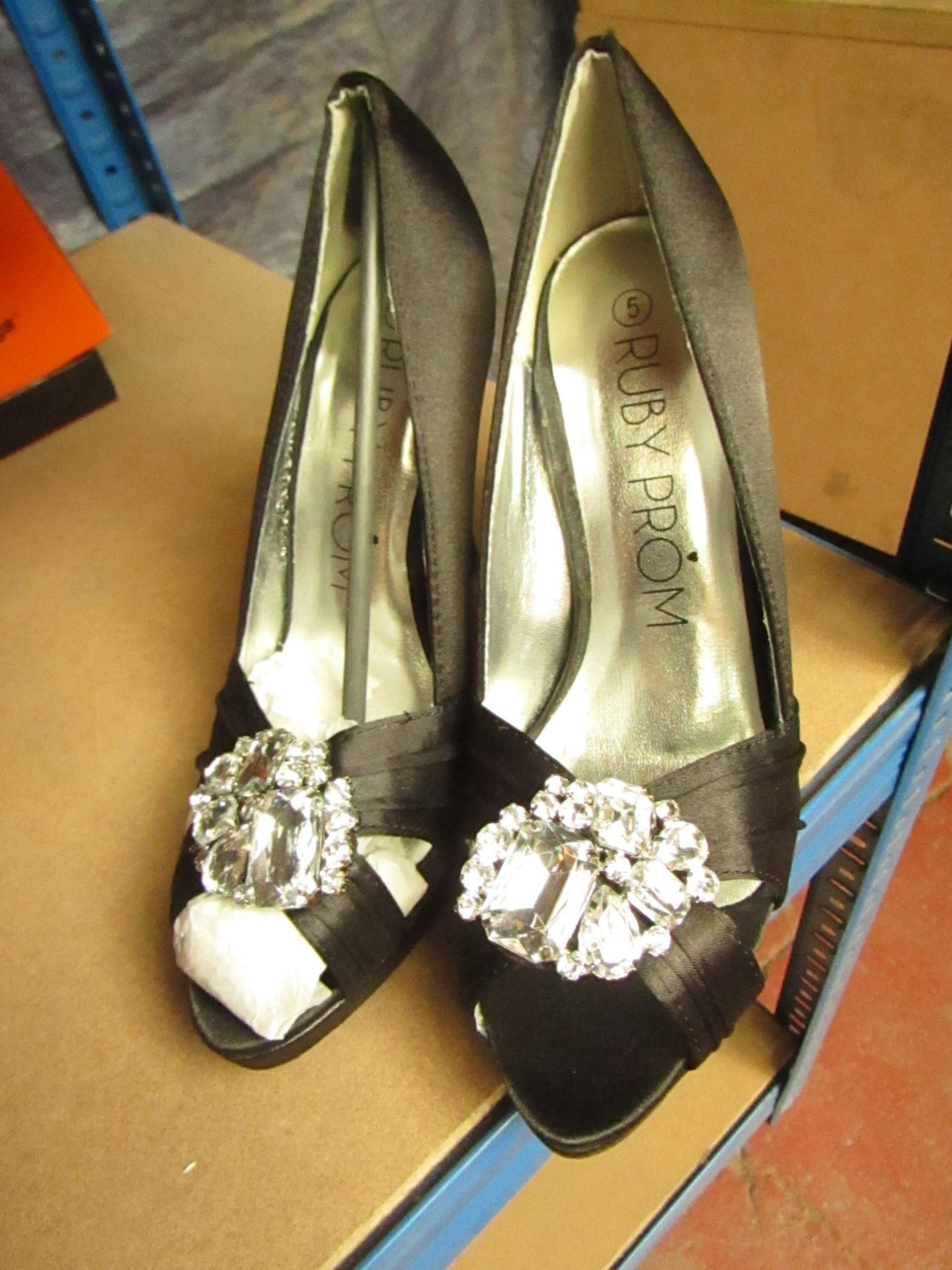 Ruby Prom Black Platform High Heel Shoes with Embelishments size 6 new (see image for design)