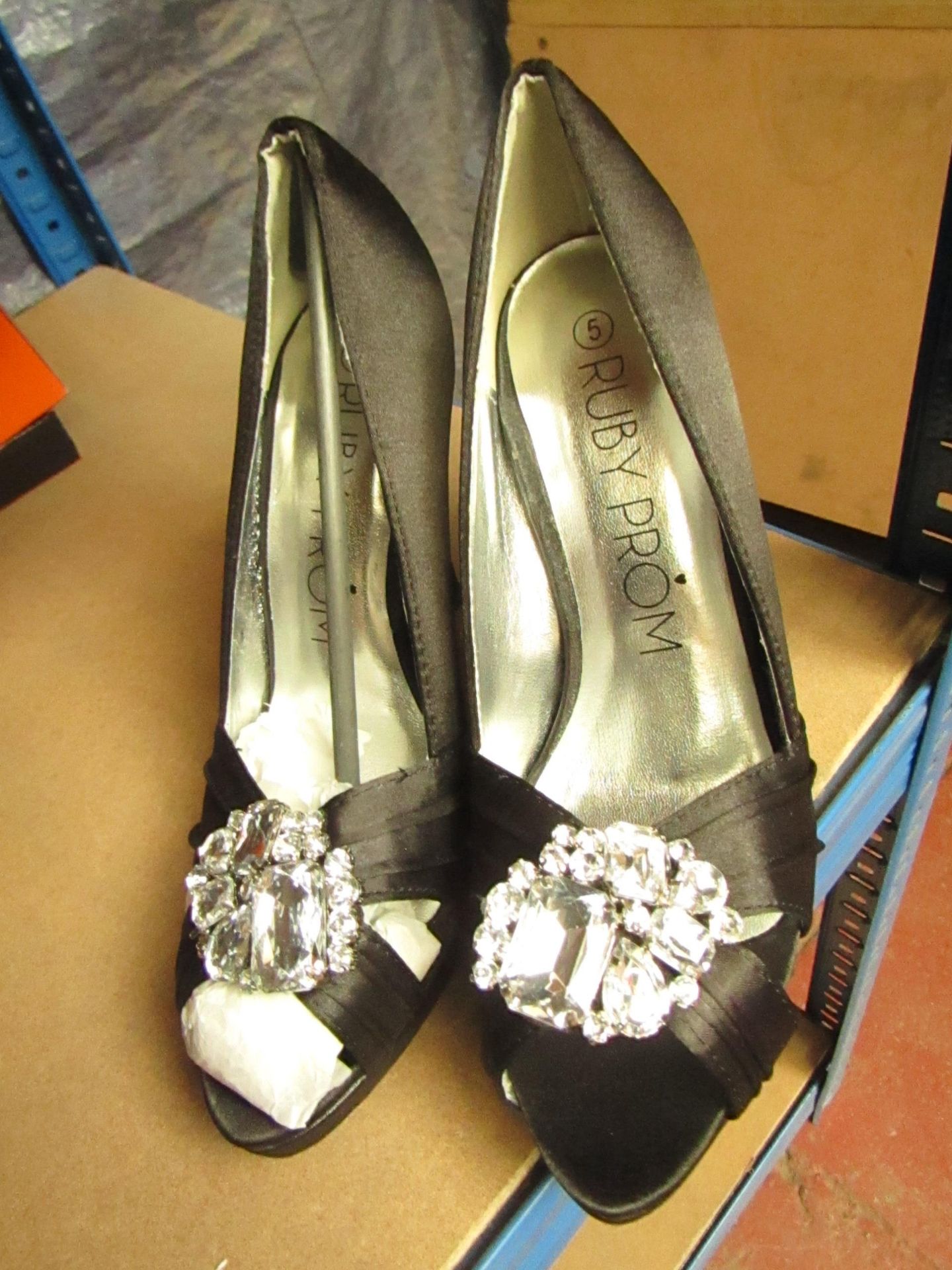 Ruby Prom Black Platform High Heel Shoes with Embelishments size 8 new (see image for design)