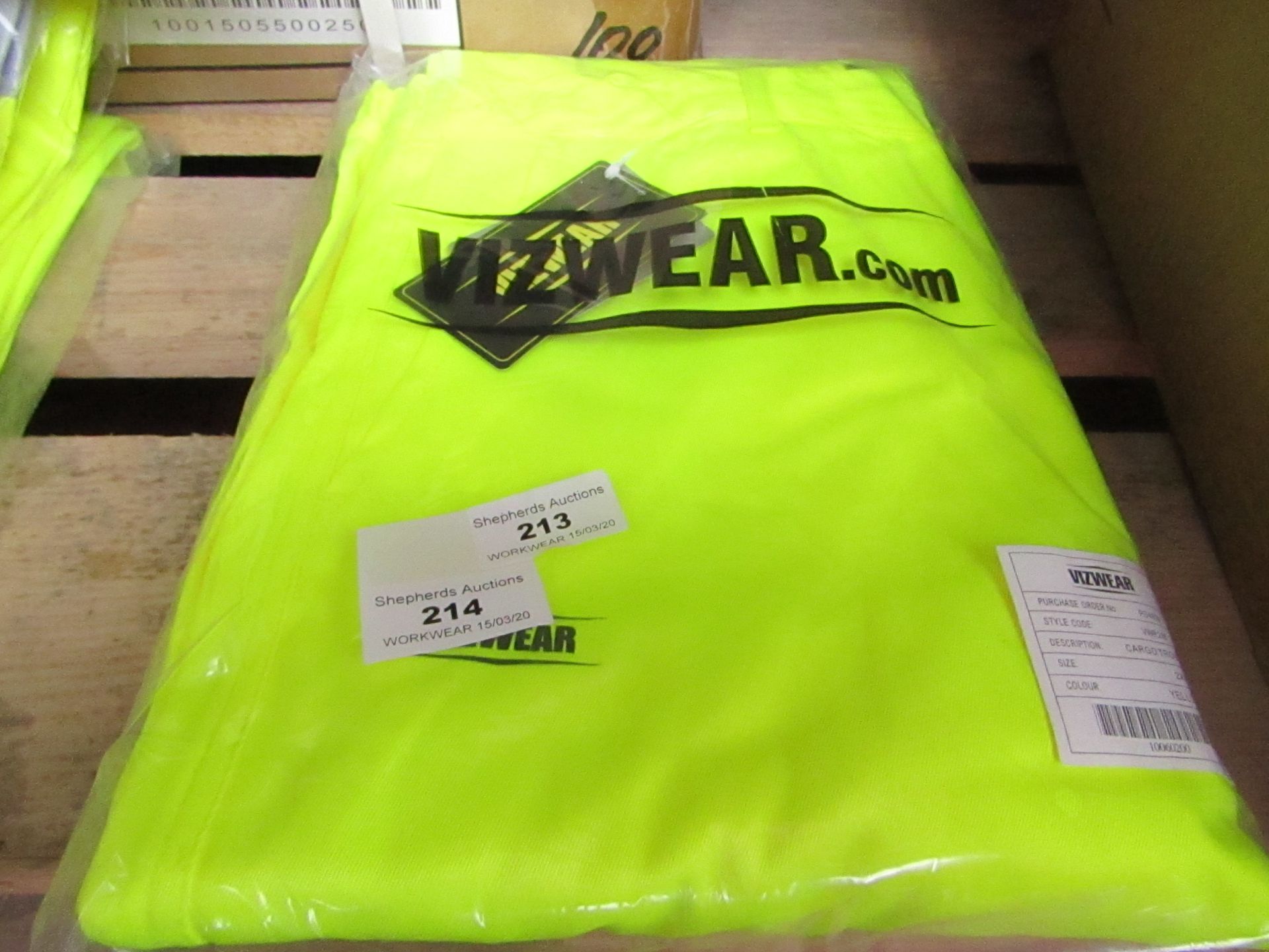 Vizwear hi vis cargo trousers, size 2XL, new and packaged.
