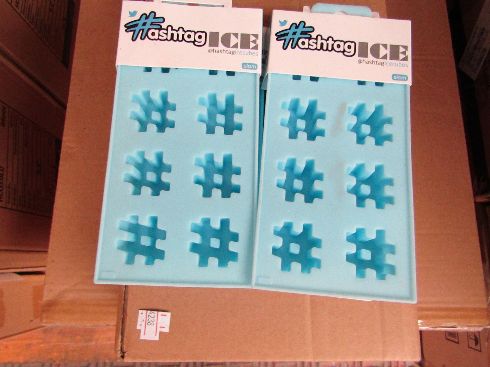 12 x Hashtag Novelty Ice Cubes Trays, new and packaged