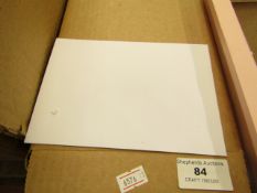 approx 500 White Diamond Flap 120 gsm Gummed Envelopes new & boxed