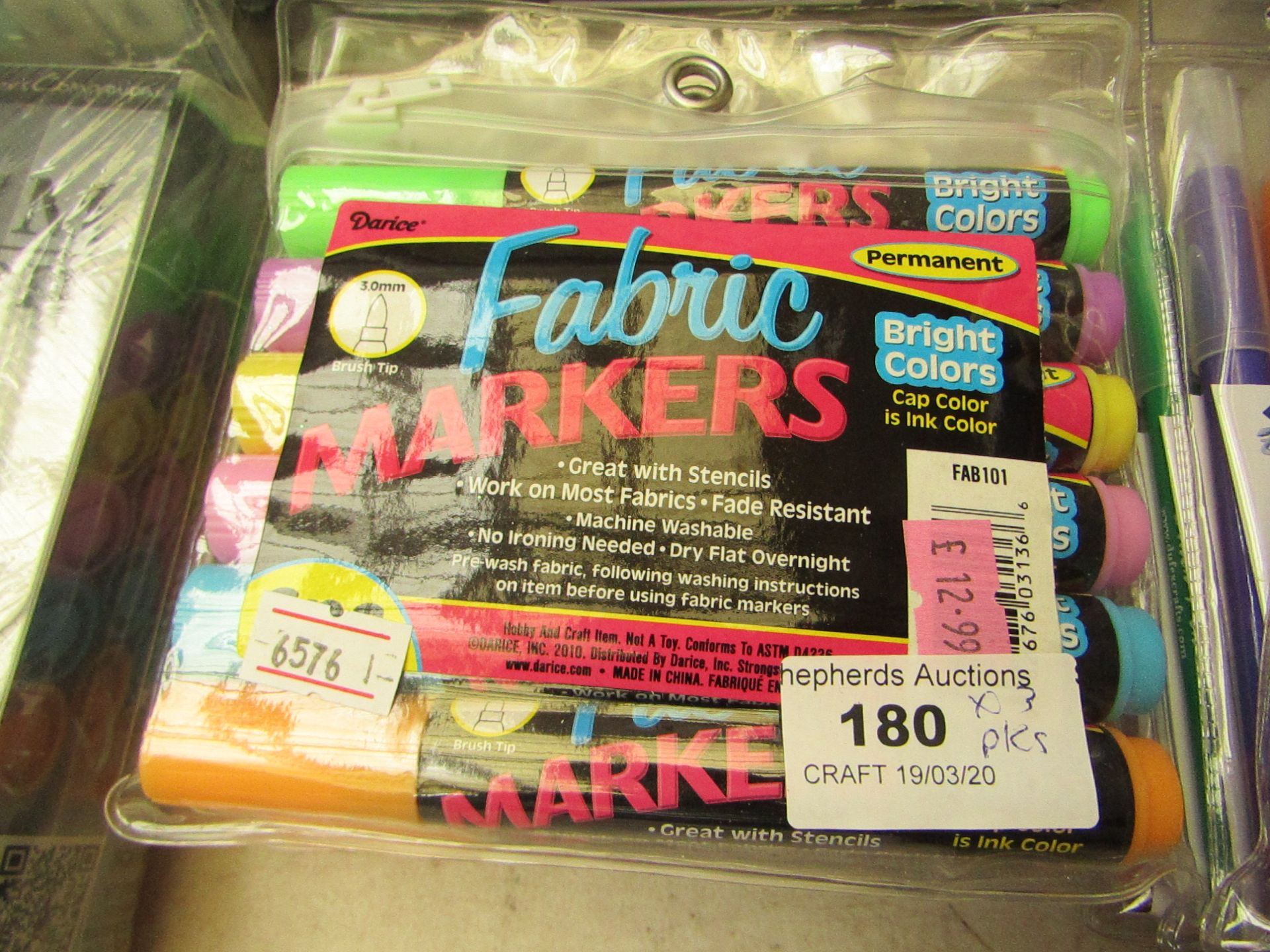3 x packs of 6 Darice Fabric Marker in Bright Colours RRP £12.99 each new & packaged