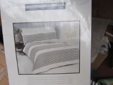 Sanctuary Harper Mono Super King Reversible Duvet Set,100 % Cotton RRP £79.99 New & Packaged