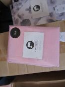 Santuary Pair of Blush 100% Cotton Pillow cases, new