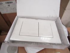 Roca L1 White Dual Flush plate, new and boxed.