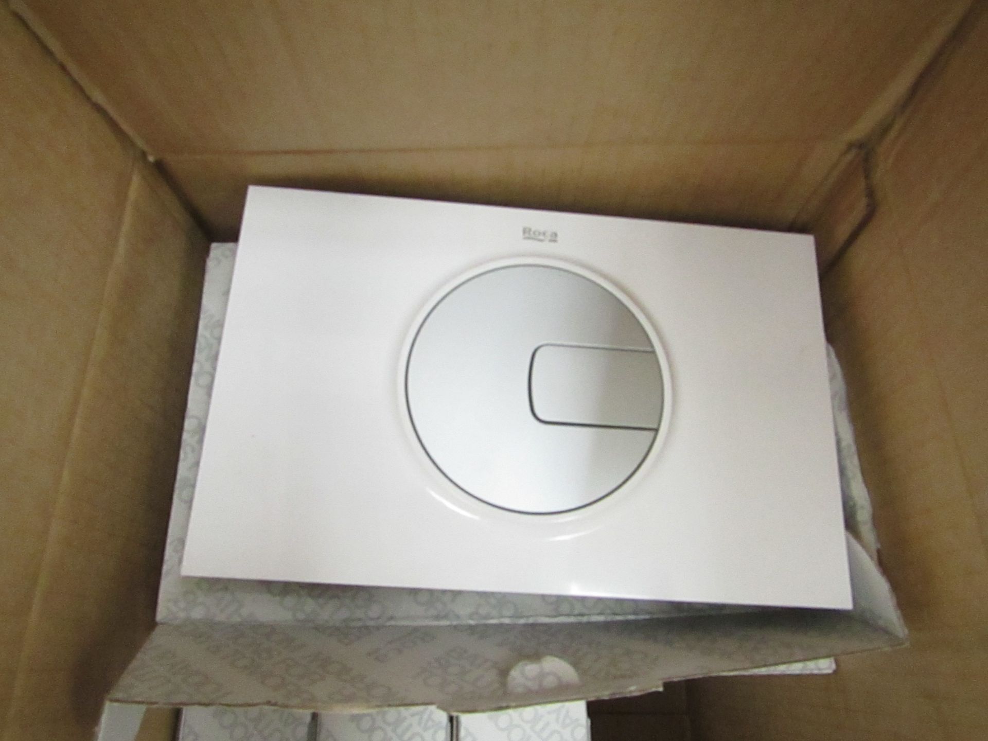 Roca PL4 Dual Combi Flush plate, new and boxed.