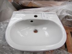 Villeroy and Boch 650mm 1TH basin with overflow, new.