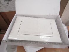 Roca L1 White Dual Flush plate, new and boxed.