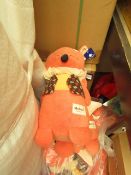 3x Plush MeToo plush toys, new with tags.