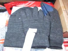 3 piece Merino Wool Gift Sets being Hat, Gloves & Socks new & packaged