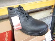 Centek Black Steel Toe Cap Boot size 10 new & boxed