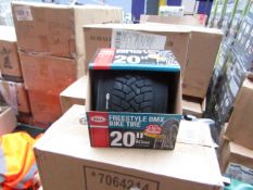 a Box of 2x Bell free style replacement BMX Tyres, new, please note these are picked at random and