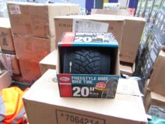 a Box of 2x Bell free style replacement BMX Tyres, new, please note these are picked at random and