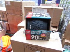 a Box of 2x Bell free style replacement BMX Tyres, new, please note these are picked at random and