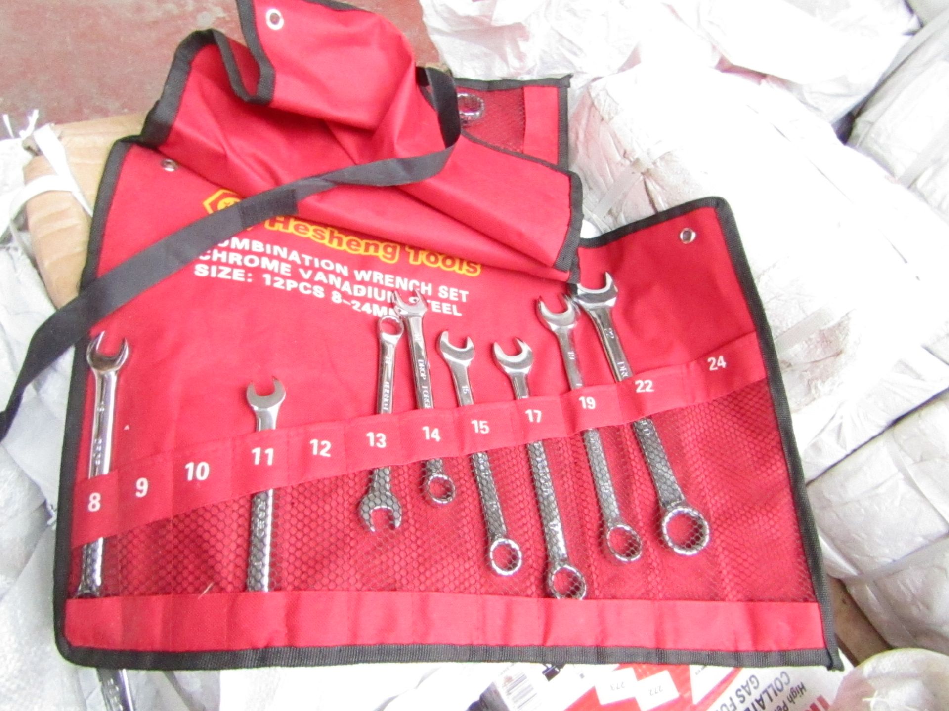 Heshang Tools 12 Piece chrome vanadium steel combination spanner set, new in carry roll.