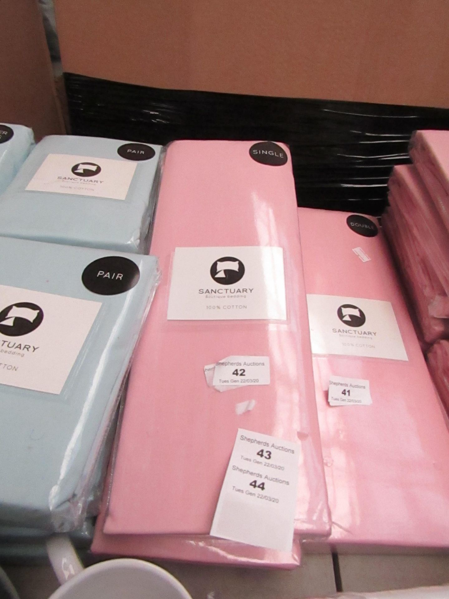 Sanctuary Boutique Bedding 100% Cotton - Fitted SINGLE Blush Pink Sheet - New & Packaged.