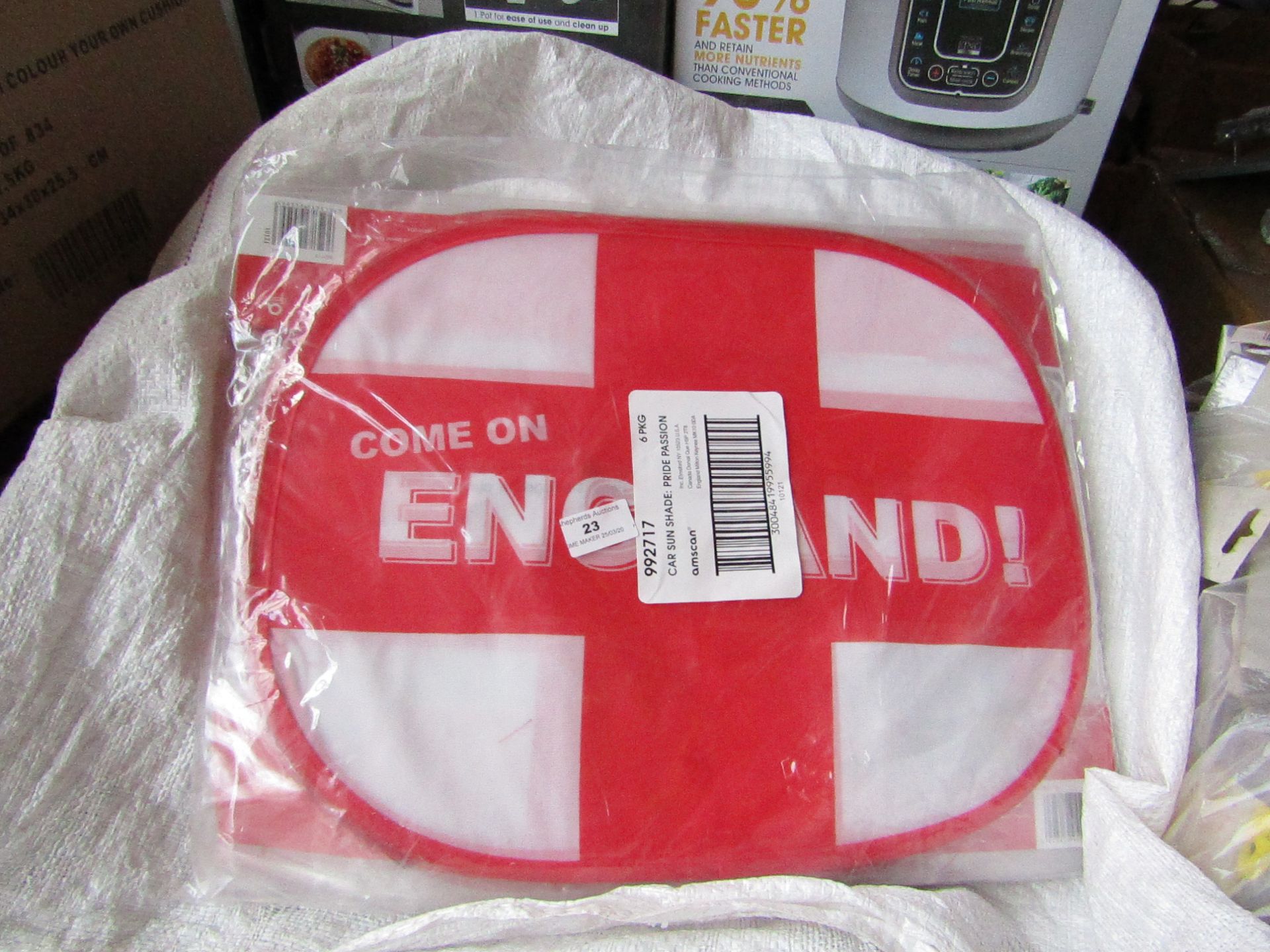 Bag of Approx 30x Items From: England Car Sunshade, Foil Balloons etc.