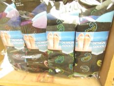 12 X Pairs of Mens Design Socks size 6-11 new in packaging (see image for design)