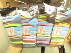 12 X Pairs of Mens Design Socks size 6-11 new in packaging (see image for design)