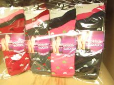 12 X Pairs of Ladies Design Socks size 4-7 new in packaging (see image for design)