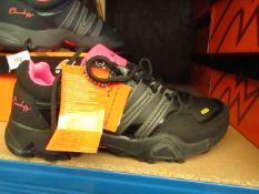 Owndays Traxion Sport Trainer size 37 new & boxed (see image for design)