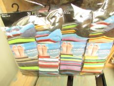 12 X Pairs of Mens Design Socks size 6-11 new in packaging (see image for design)