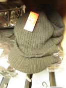4 X Chunky Knit 1.7 Tog Rating Fleece Lined Heat Insulators Peak Hats all new with tags